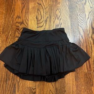 Gold Hinge Black Pleated Skort